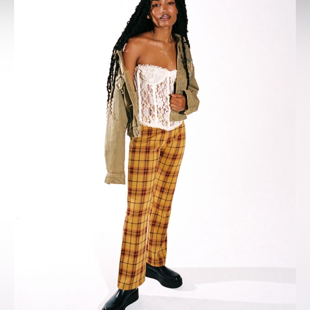 UO Cara High-Waisted Kick Flare Pants